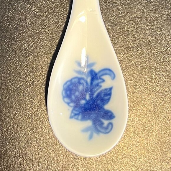 Vintage Flow Blue Transferware Floral Porcelain Cup Mug w/ Spoon ~ Cobalt Blue - Picture 13 of 14